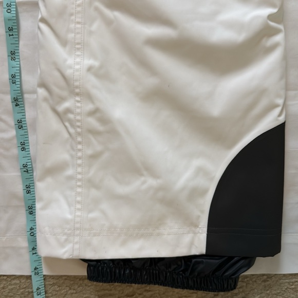 Women’s White Mountain Hardwear Snow Ski Pants, Large Short - Picture 16 of 16